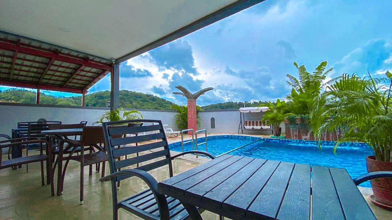 Norshah Village Resort ปันไตเจอนัง ภายนอก รูปภาพ